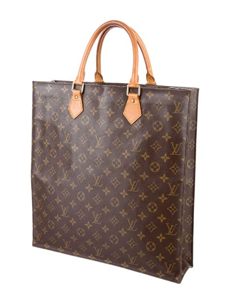 vente sac a main louis vuitton pas cher|Louis Vuitton monogram sac plat.